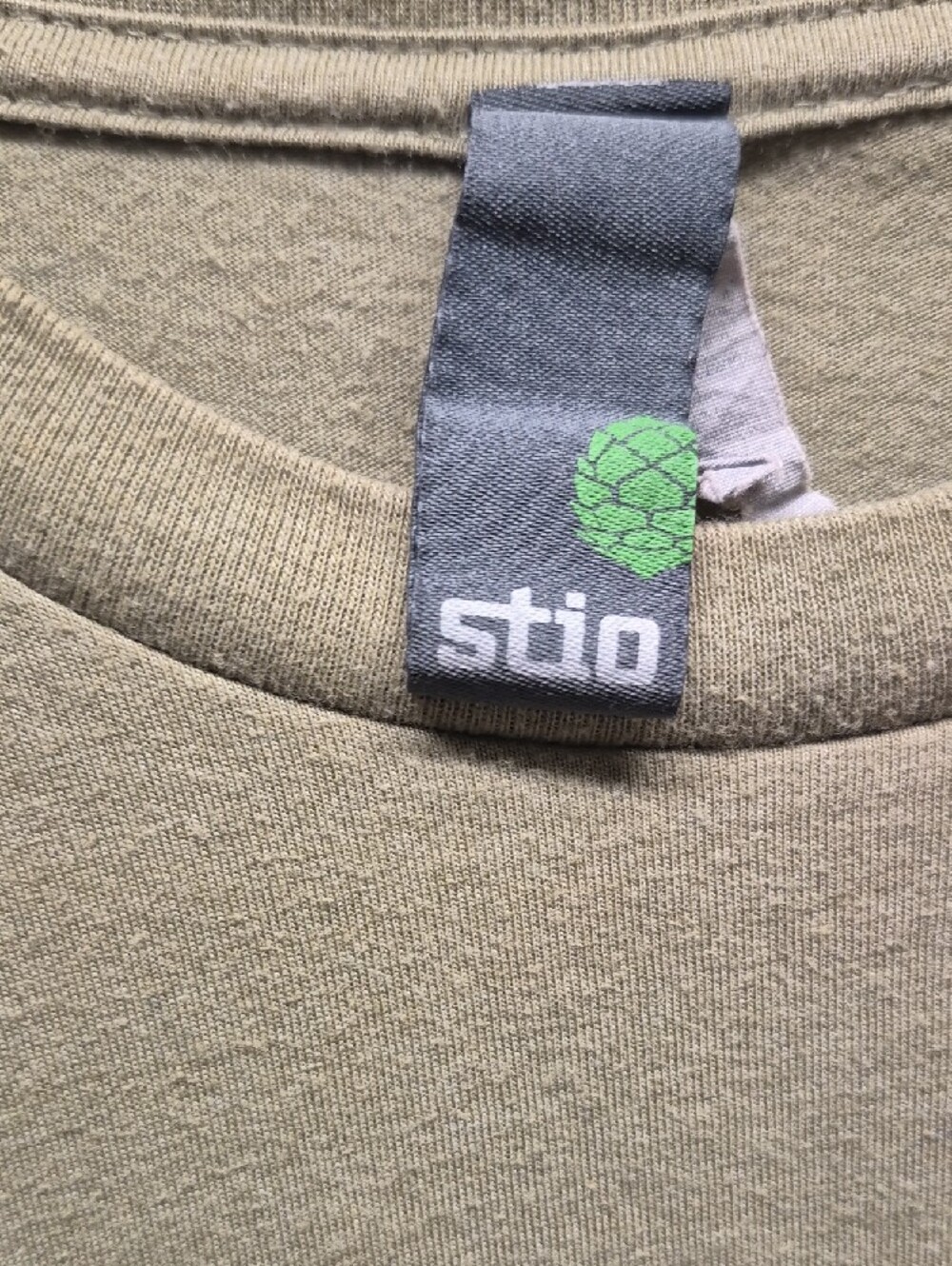 Stio Olive Green Short-Sleeve Tee with Blue Mountain Graphic - Picture 2 of 5